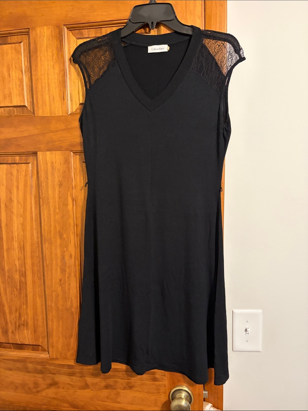 Calvin Klein Black V-Neck Lace-Cap Sleeve Dress